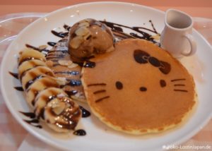 Hello Kitty Café Himeji